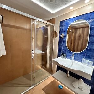 Zimmer mit Queensize-Bett